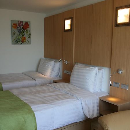 Gunsan Apple Tree Hotel Екстер'єр фото