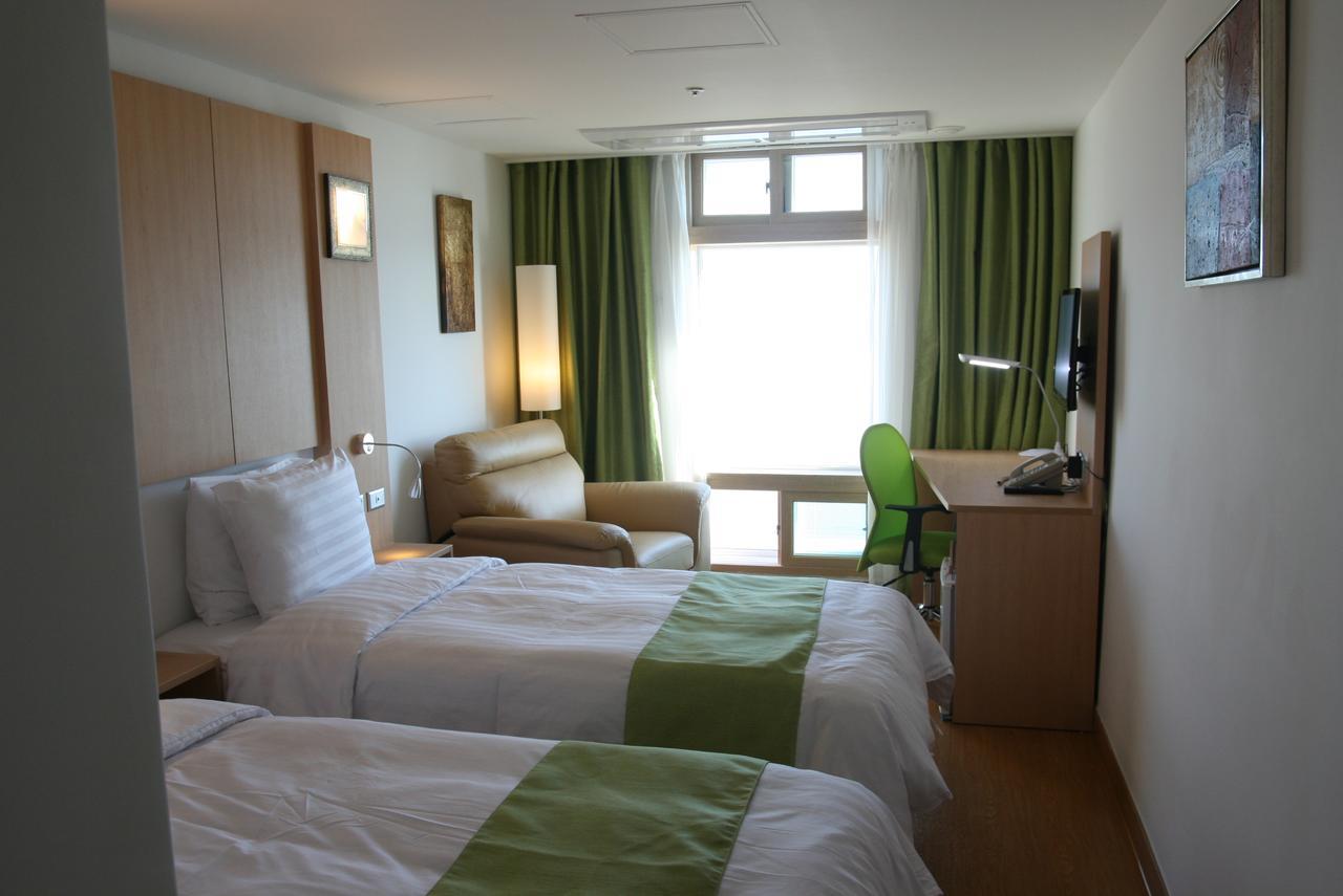 Gunsan Apple Tree Hotel Екстер'єр фото