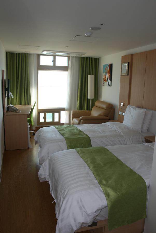Gunsan Apple Tree Hotel Екстер'єр фото