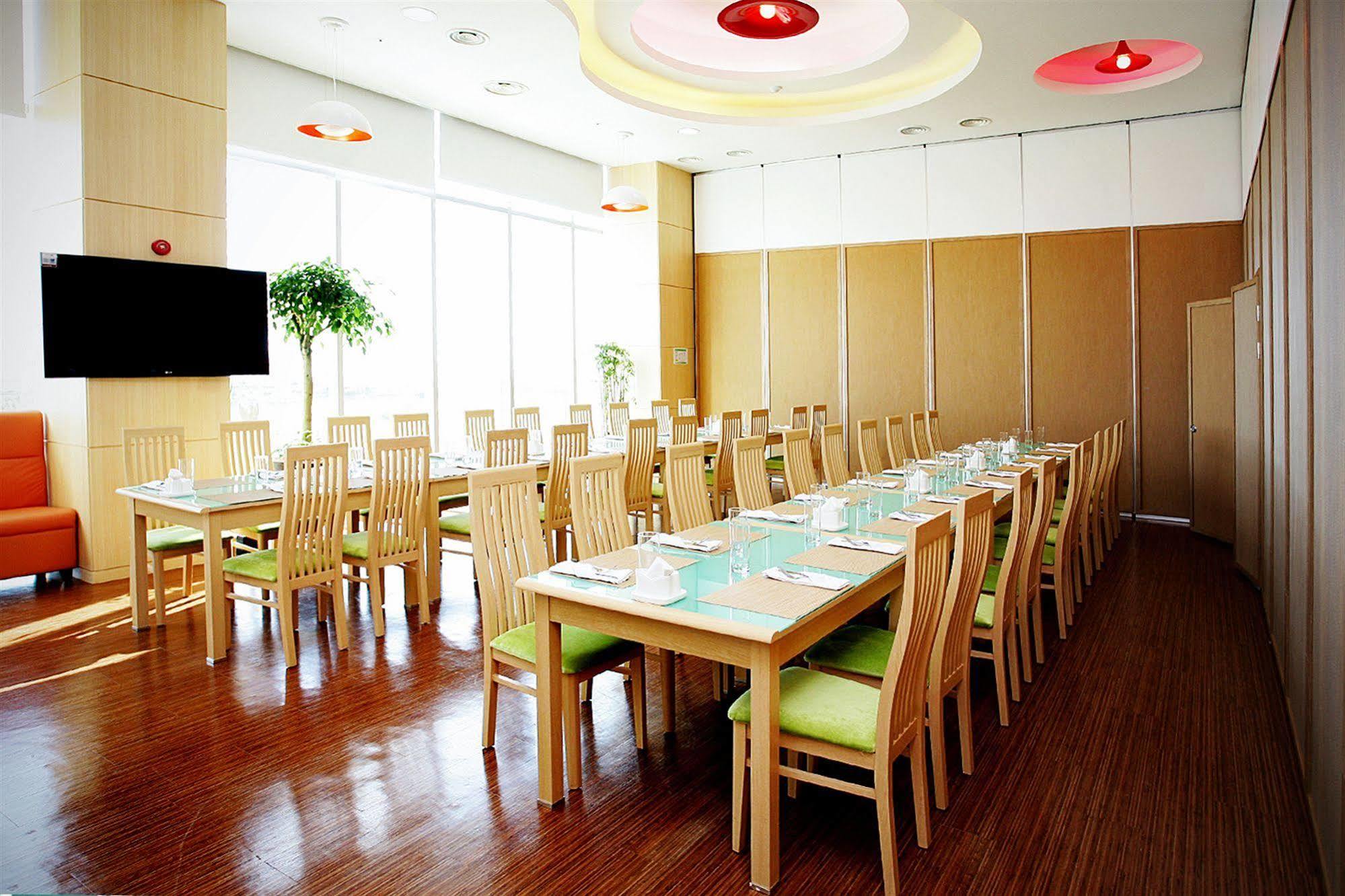 Gunsan Apple Tree Hotel Екстер'єр фото